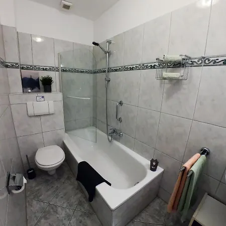 Apartment Ferienwohnungen Glueckstadt